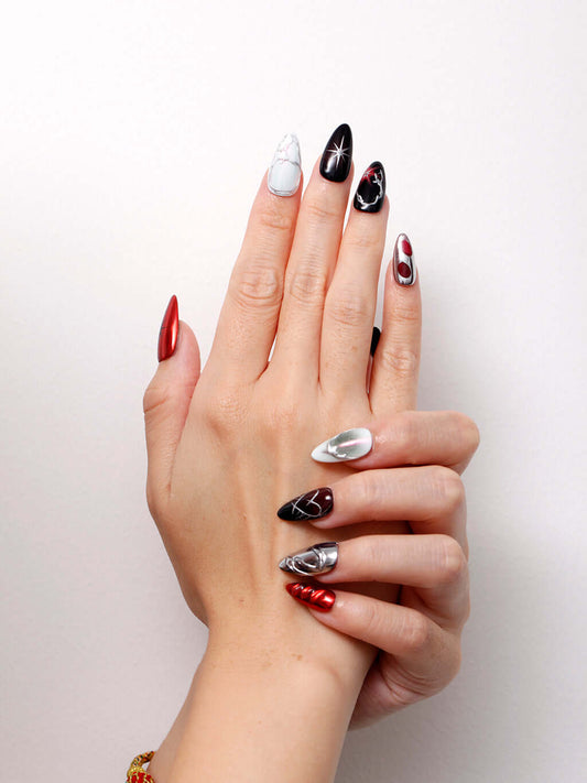 press on nails, fashionable nails, acrylic nails